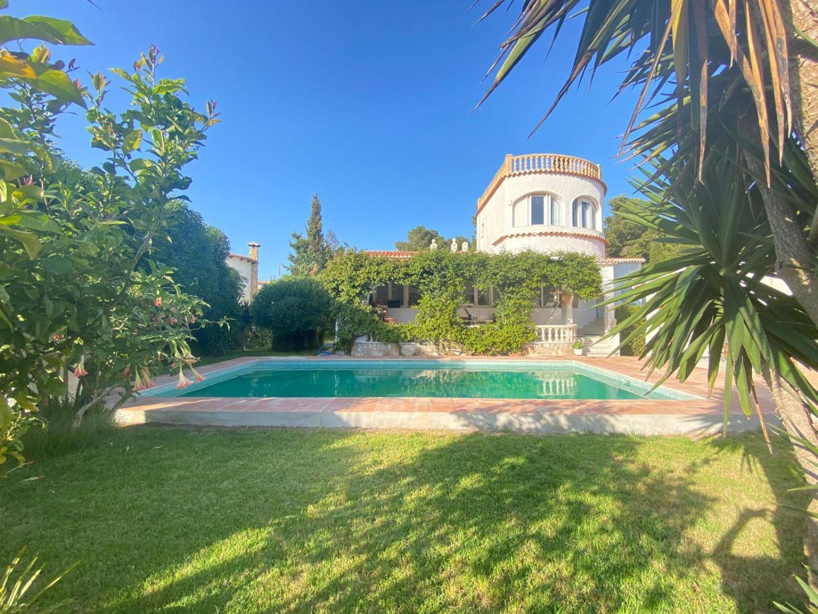 Beautiful Villa With Pool, Barbecue, And Garden Javea Exterior photo